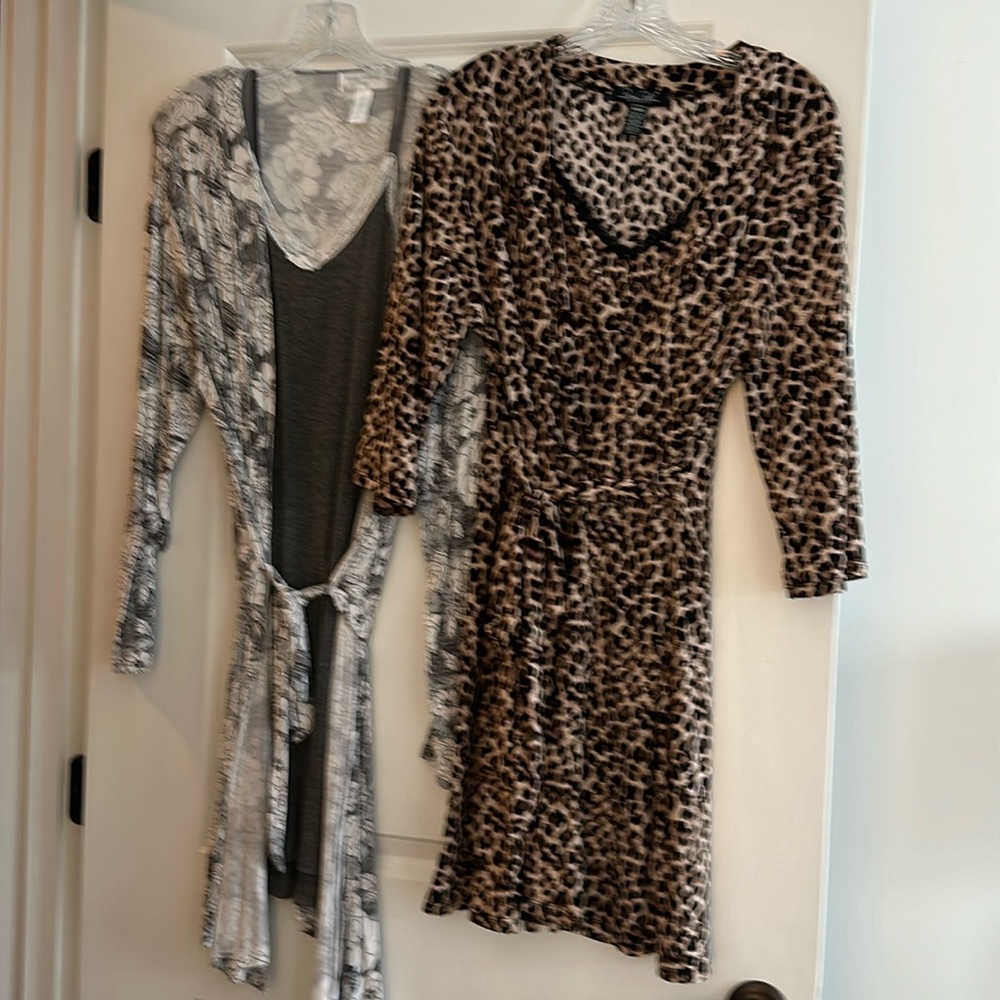 2 sets of nighty and matching robes